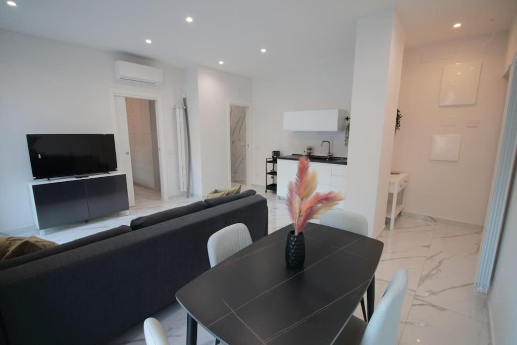 Chiaia Arcoleo House - Sofia Apartman Nápoly Kültér fotó