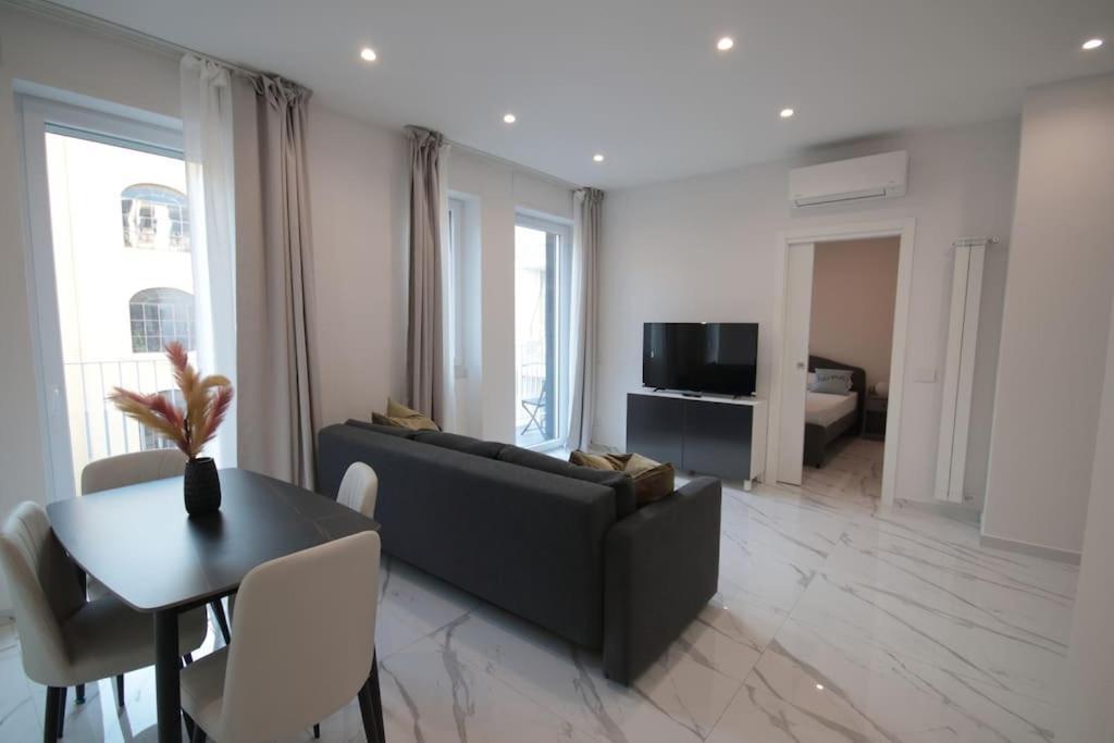 Chiaia Arcoleo House - Sofia Apartman Nápoly Kültér fotó